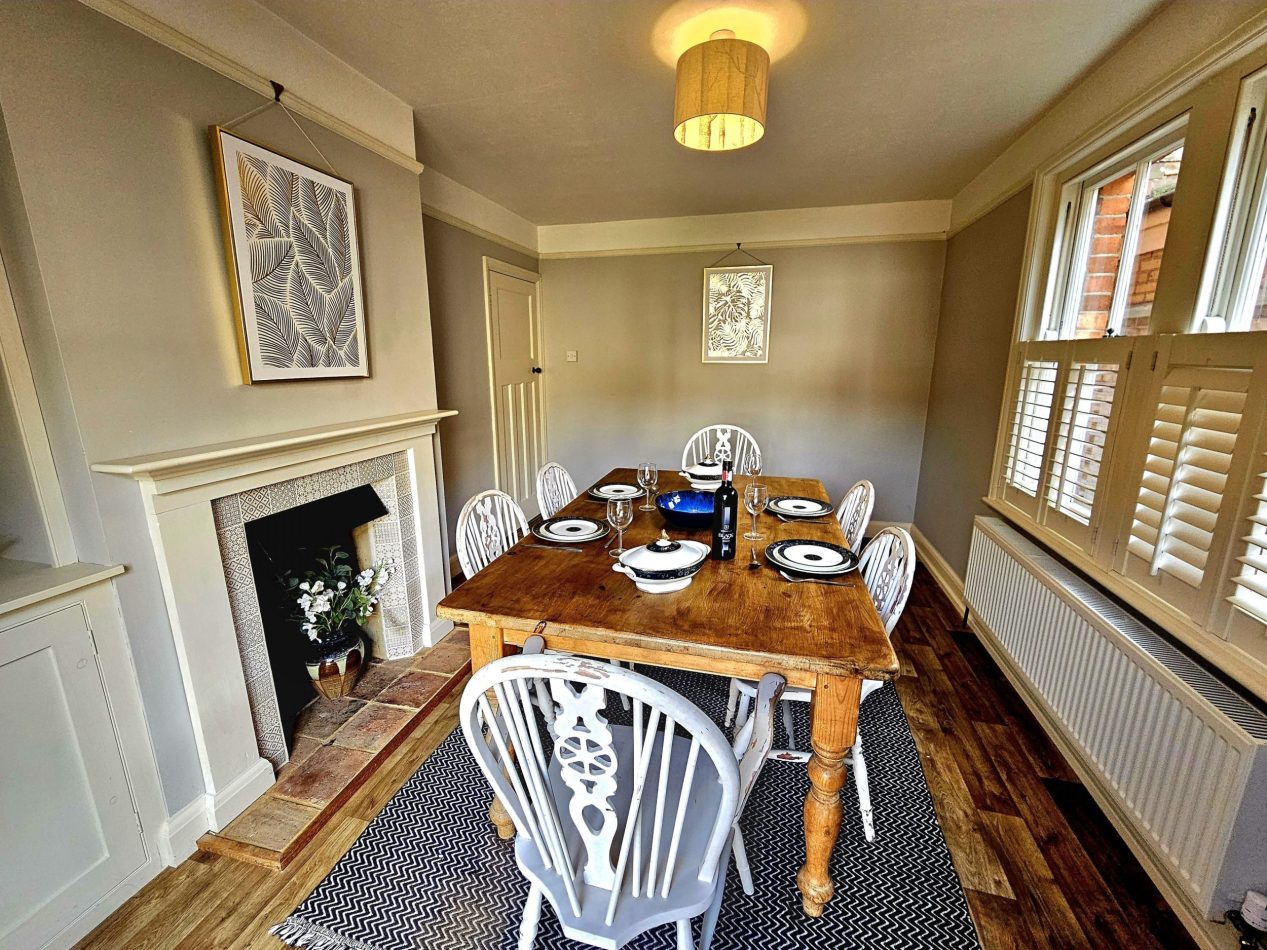 A calm and inviting dining space where meals are shared, conversations linger and time together feels easy and unhurried.