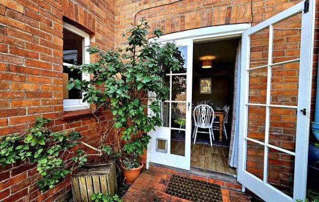 Open the patio doors and let the garden gently become part of your day, where meals flow into fresh air, conversation drifts outside and everything feels just a little more unhurried.