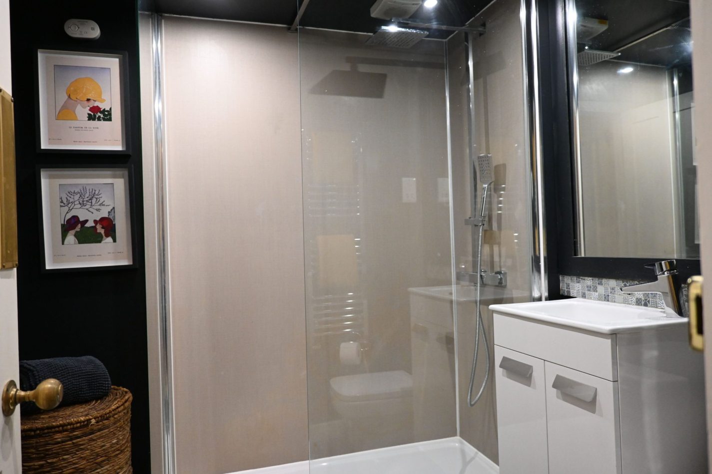 Your spacious double walk-in shower offers a refreshing, spa-like experience—perfect for unwinding after a day exploring Sandwich, the nearby coast or championship golf courses.