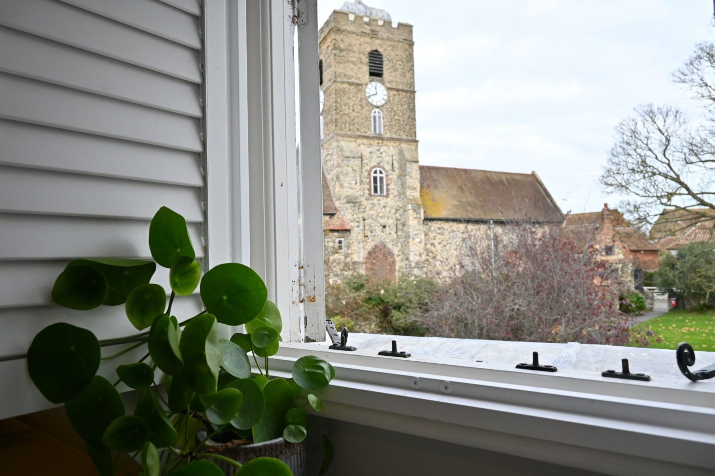 From your upstairs eaves bedroom, enjoy charming views across the historic Sandwich church—an iconic backdrop that adds character to your central Sandwich stay, perfect for peaceful mornings or quiet moments during your Kent escape.