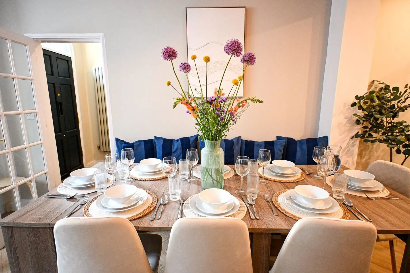 Gather around the large dining table for memorable meals, celebrations and late-night conversations. With seating for the whole group, it's the perfect space to reconnect after a day exploring Ramsgate's beaches, harbour and vibrant old town.