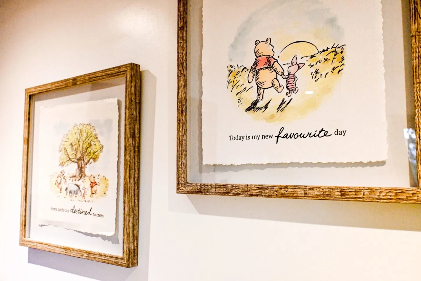 Charming Winnie-the-Pooh artwork adds a playful nod to Piglet throughout the cabin, creating a stay filled with warmth and personality.