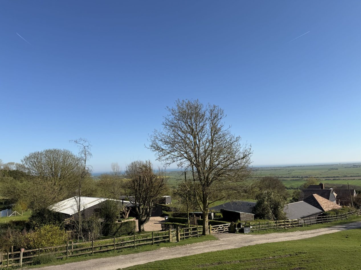 Piglet’s Place is tucked into the beautiful wooded landscape of Honeypot Farm, offering a wonderfully peaceful base surrounded by trees and open countryside.