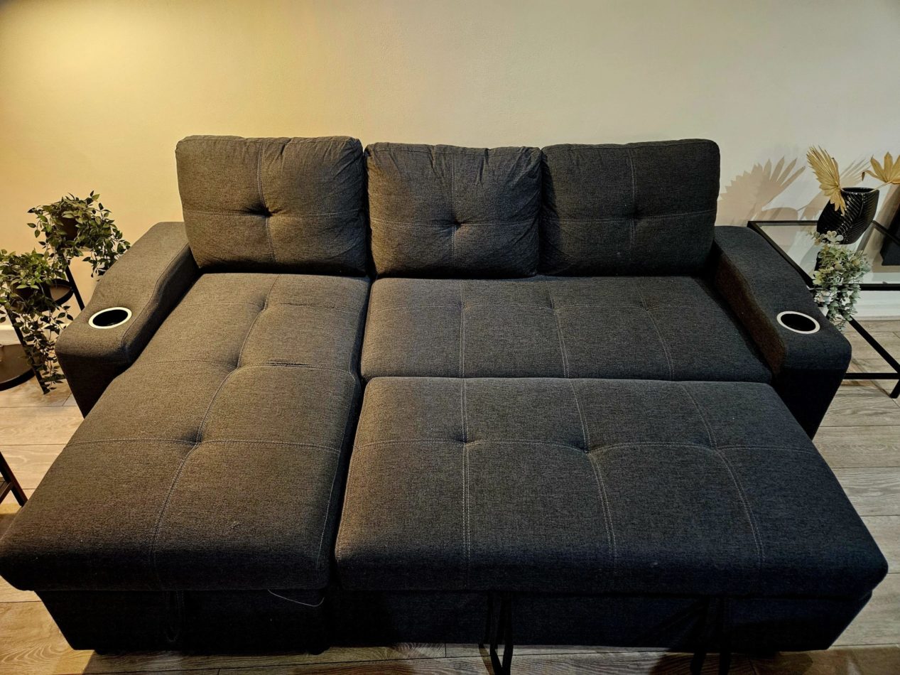 The sofa converts into a bed to provide additional sleeping accommodation, giving colleagues and small work teams greater flexibility. Combined with the separate double bedroom, the apartment can sleep up to four guests.