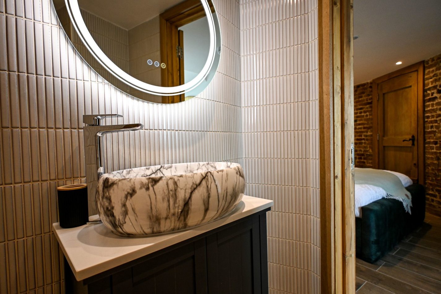 Your own stylish en-suite just steps from bed. Every king bedroom has one, making group stays wonderfully easy — no bathroom rota required when everyone is getting ready for a day by the sea.