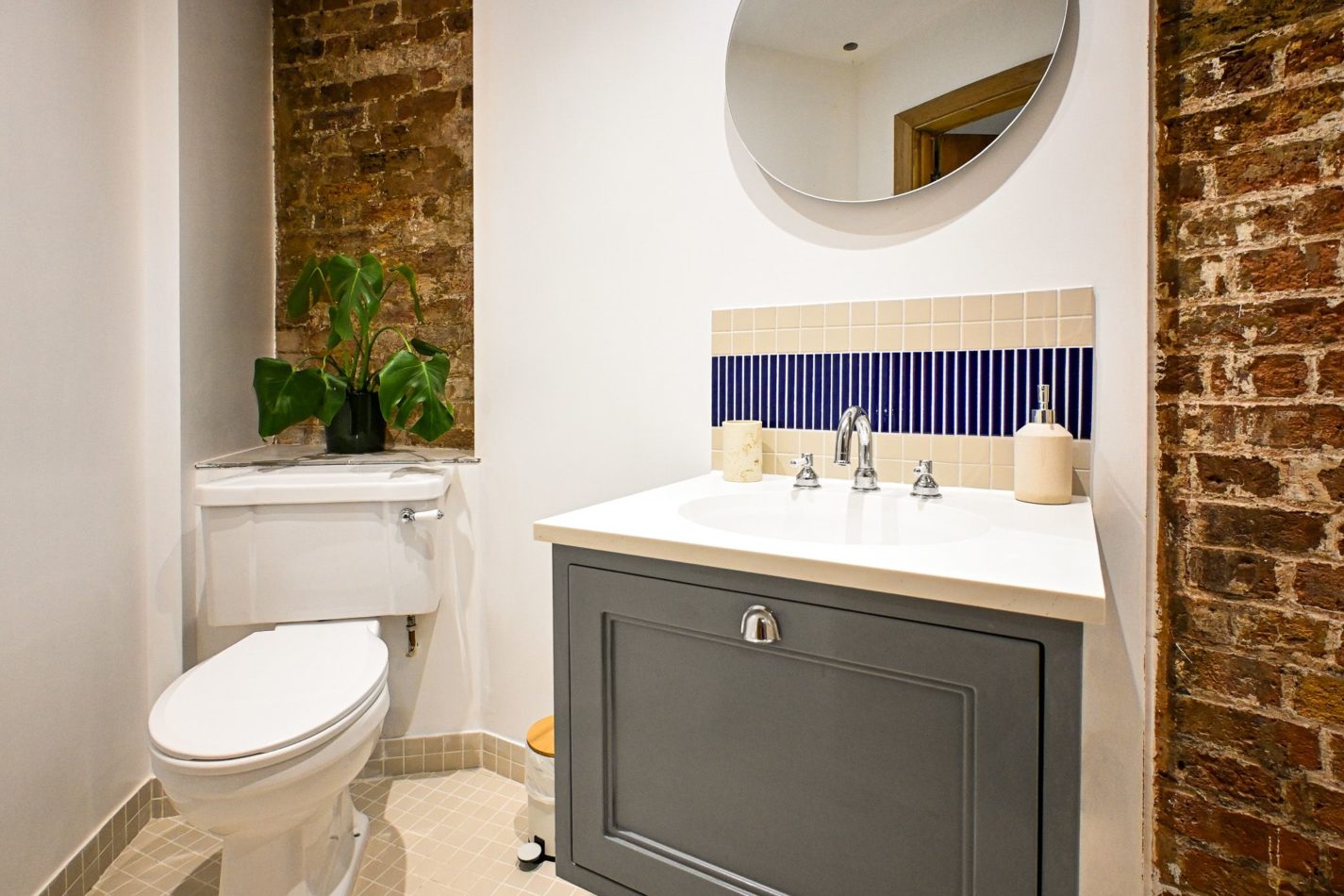 Fresh, bright and beautifully finished, this private en-suite gives guests their own space to start and end the day — especially welcome when the tower is full of friends or family.