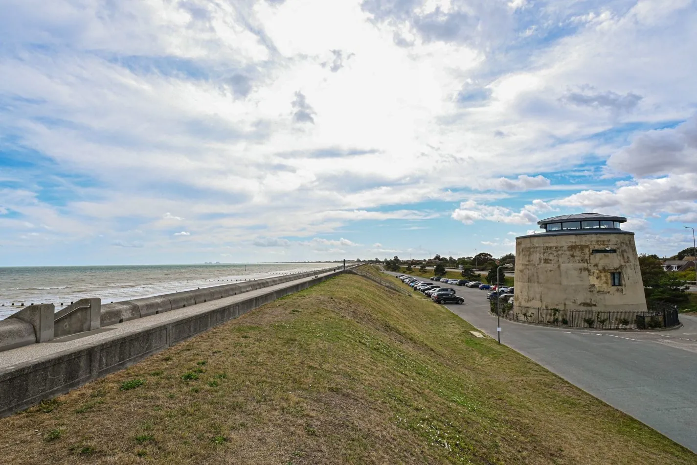 A landmark you normally walk past and wonder about and now you stay inside it. Martello 25 sits directly on Dymchurch seafront, with the beach just steps away and the Kent coastline waiting to be explored.