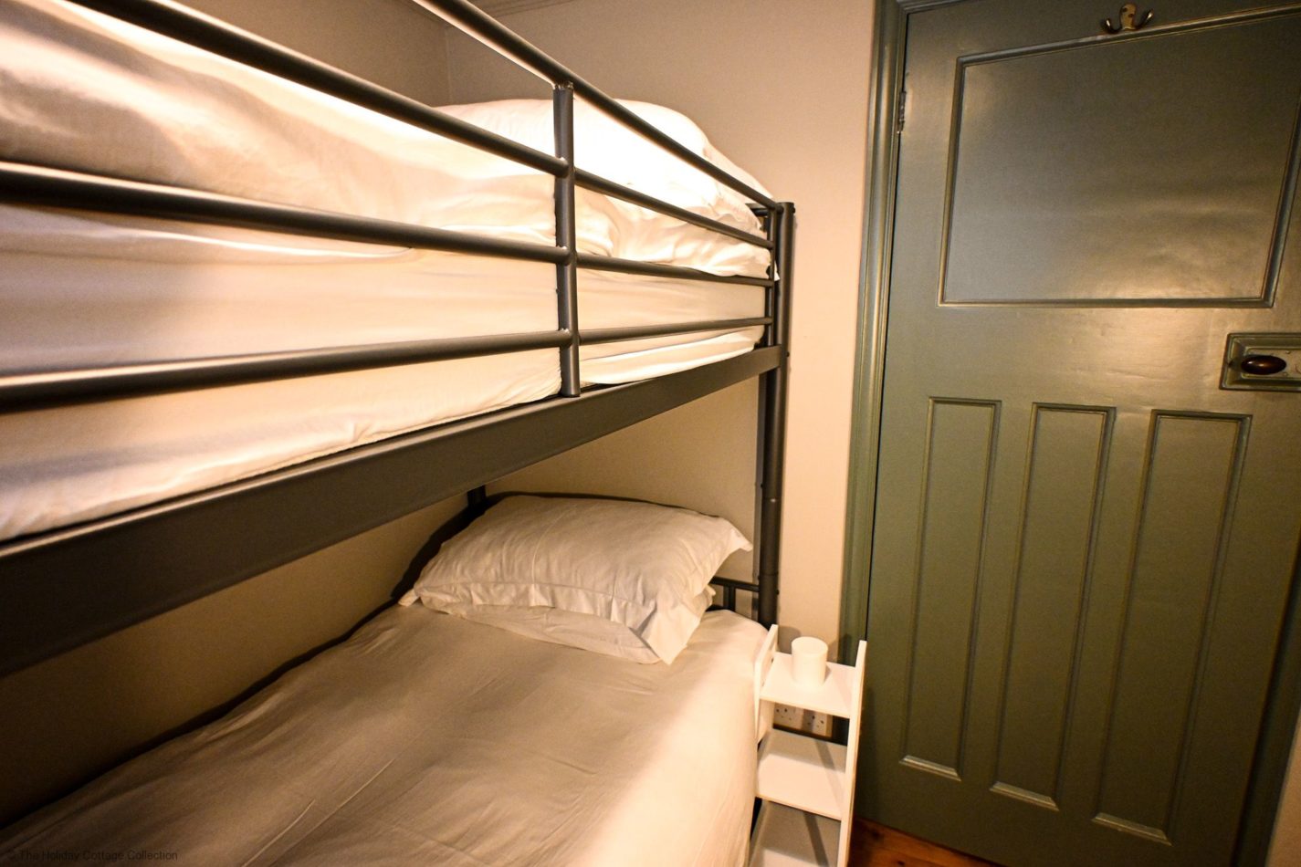 Little guests will love their own cosy bunk room, with comfortable beds and a snug atmosphere, perfect for winding down after a day of seaside adventures.